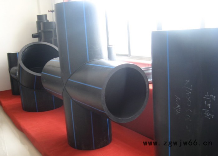 800 PE大口径焊制管件 PE管件注塑一成型管件，厂家直接发货，管件角度可根据客户定做， PE管件规格图4