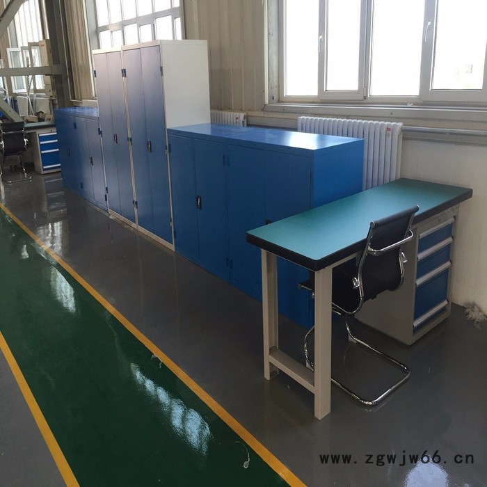 天津钳工工作台生产厂家供应GMP车间图4