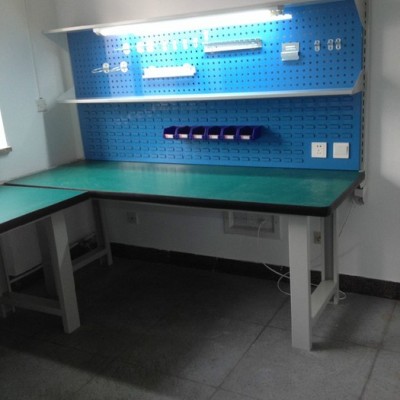 供应鹏润0-667操作台 北京操作台 钳工台