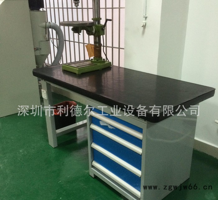 专业生产 多功能工作台 防静电工作台 钳工工作台图2