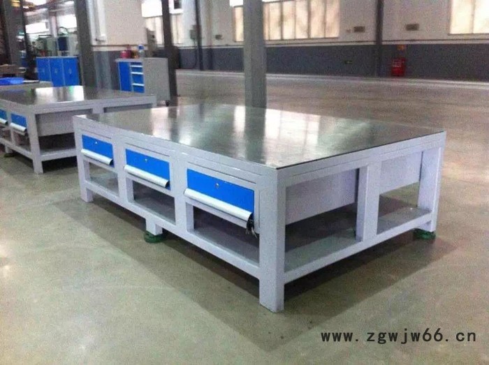 供应科教钳工台|教学钳工台|多功能钳工台|复合型钳工台，重型钳工操作台，重型钢板工作台图7