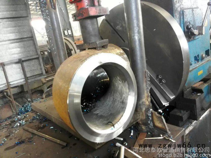 思泰欧 非型号弯头 非标弯头 大型弯头制造 来图定做管件 盐山管件厂图4