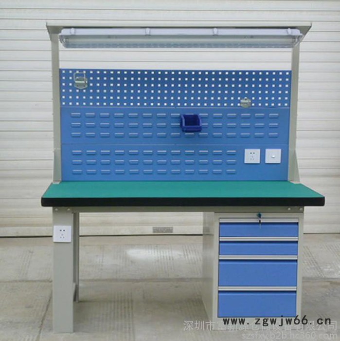深圳钳工操作台生产厂家，重型带挂板钳工台尺寸定做