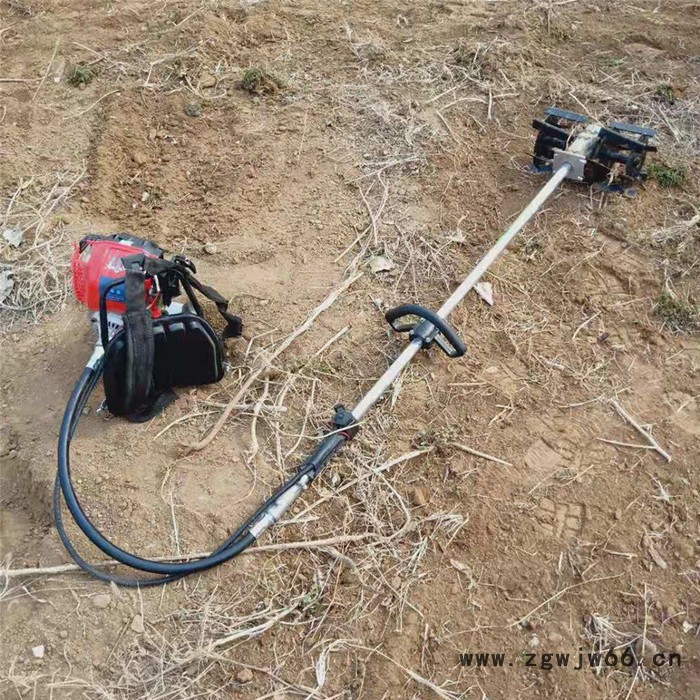 玉米水稻收割机 农业园林工具除草机厂家批发 四冲程汽油锄地机富兴图4