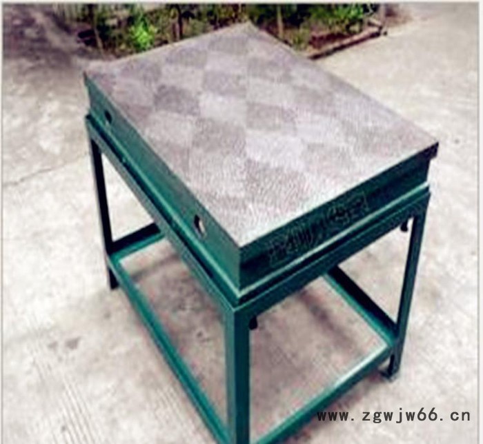 平面铸铁检验平台划线测量装配维修平板钳工实验画线基准工作台图3