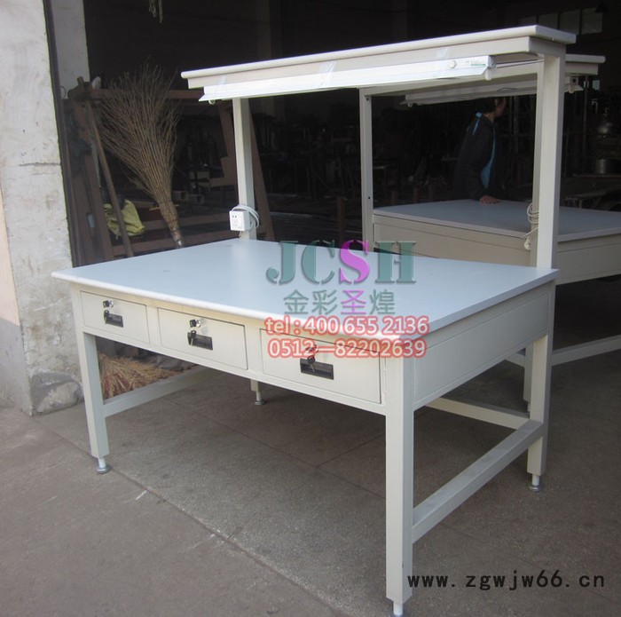 钳工工作台 灰白工作台 重型操纵台 服装工作台 流水线操作台图4