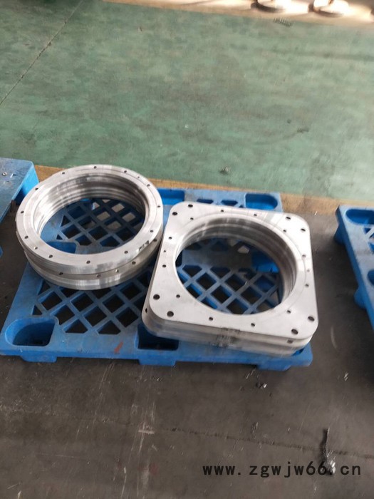 华缘鑫法兰管件人孔管件 , 厂家直接发货 , 发货快速图3