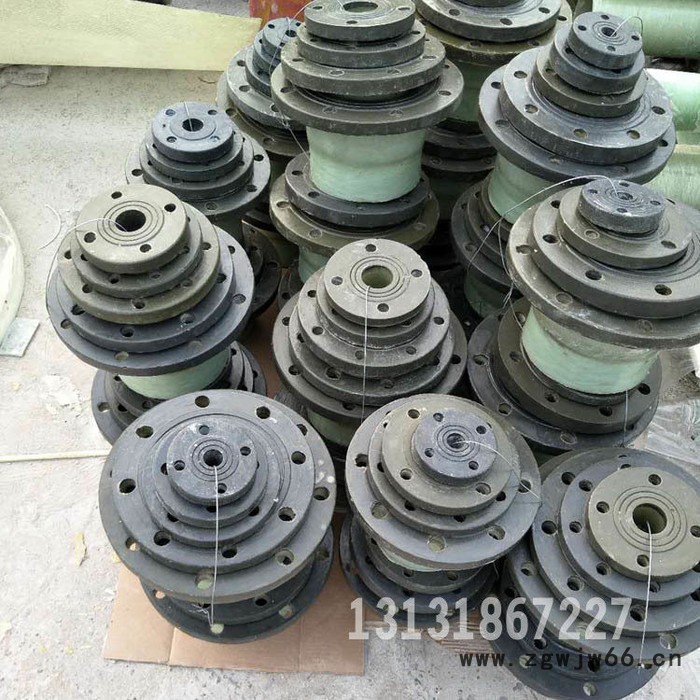 中富长期现货供应各种型号管件另定制各种异型管件 脱硫塔玻璃钢管件  玻璃钢法兰弯头  玻璃钢法兰图4