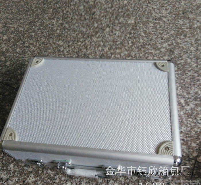 定制 铝合金工具箱 仪器箱 测量工具箱 水质监测箱。图3