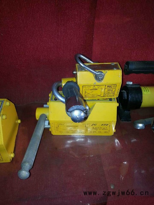 供应上海 宝佘山100公斤-5T起重工具永磁吸盘