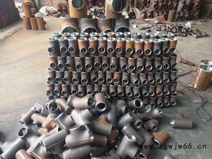 ** 大小头 防腐管件 法兰厂家图3