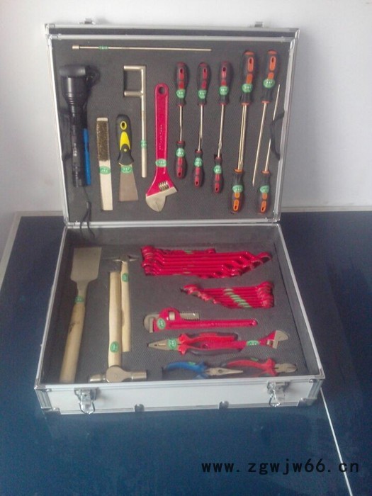 胜防牌防爆维修专用组合工具，防爆天然气专用组合工具箱，防爆加油站专用7、 10、24、28、30件组合工具箱 组合扳手图5