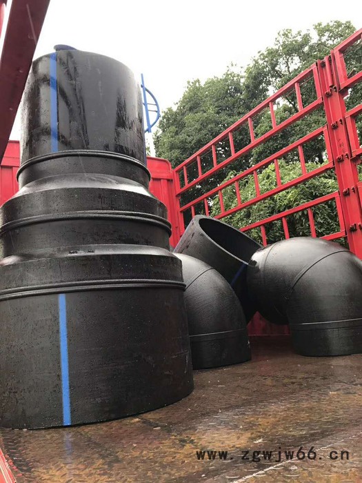 兴泰DN800焊制管件弯头异三通图7