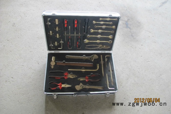 供应中伟多款供应防爆工具31件套