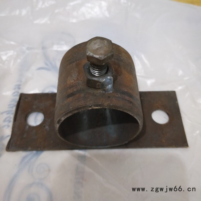 合新 建筑器材 工地防护栏杆紧固配件 楼梯扶手接头 淘气堡管件 钢管连接件 钢管焊接弯头 三通 四通 异形连接件图2