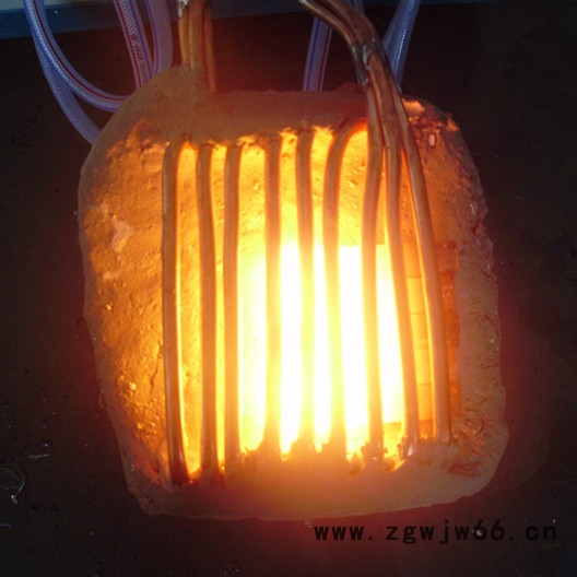 在线喷涂加热设备   喷涂感应加热设备 喷涂加热生产线 喷涂高频加热机  郑州高氏竭诚为您服务图2