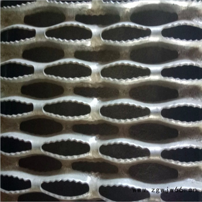 喷涂防滑板 森驰 河北安平喷涂防滑板 喷涂防滑板批发图6