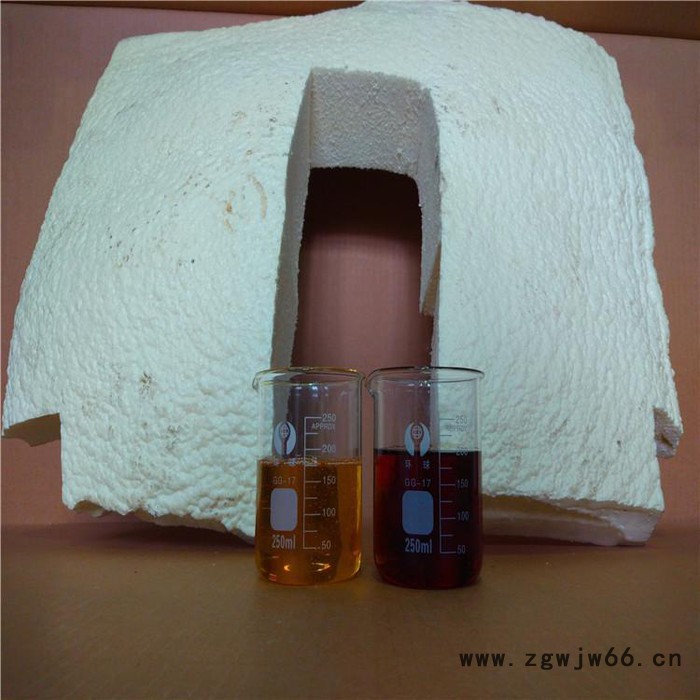 河北茂森 聚氨酯喷涂保温料 屋顶喷涂保温料现场喷涂施工图2