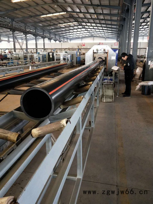 315 PE燃气管，管件，电熔管件 PE燃气管型号厂家直接发货，价格低质量优图4