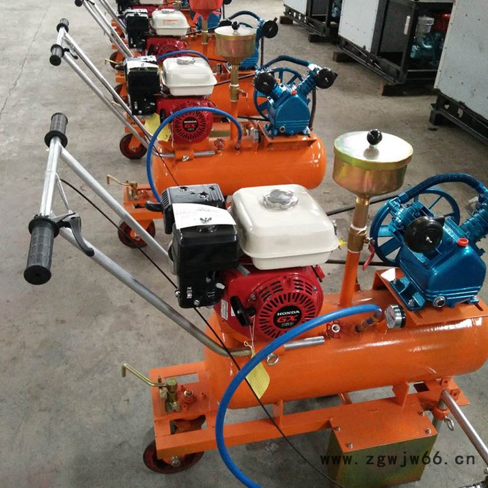 底漆喷涂机 高压带泵式路面底漆喷涂机 公园跑道喷涂机图5