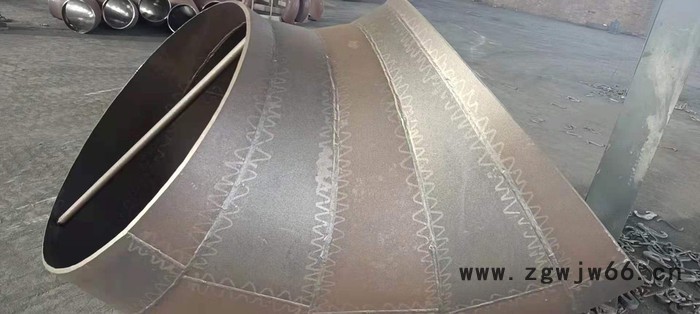 孟村隆昌泰DN200 无缝弯头 大型对焊管件 各种疑难管件图3