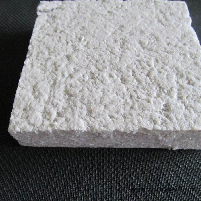 车库顶板无机纤维喷涂图3