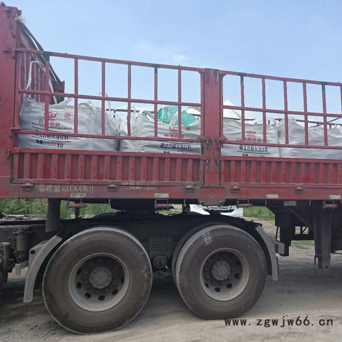 河南耐材厂家供应轻质耐火喷涂料 耐火喷涂料价格 高温窑炉内衬 管道喷涂料施工 郑州科瑞耐火保温材料生产厂家图4