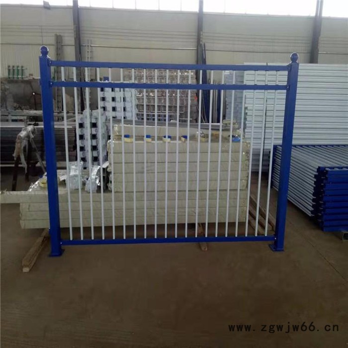 道路市政锌钢喷涂围栏 静电喷涂护栏 别墅楼顶防护栏 品贤 生产厂家图5