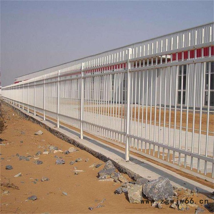 道路市政锌钢喷涂围栏 静电喷涂护栏 别墅楼顶防护栏 品贤 生产厂家图2