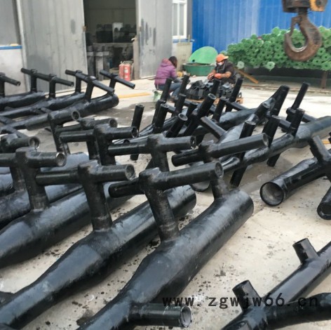 中富 玻璃钢喷淋管 玻璃钢布水管 玻璃钢地埋式缠绕管道 玻璃钢管道 管件及异型玻璃钢件 玻璃钢管道 玻璃钢夹砂管道图3