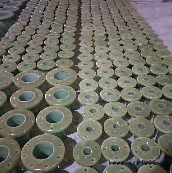 中富 玻璃钢喷淋管 玻璃钢布水管 玻璃钢地埋式缠绕管道 玻璃钢管道 管件及异型玻璃钢件 玻璃钢管道 玻璃钢夹砂管道图8