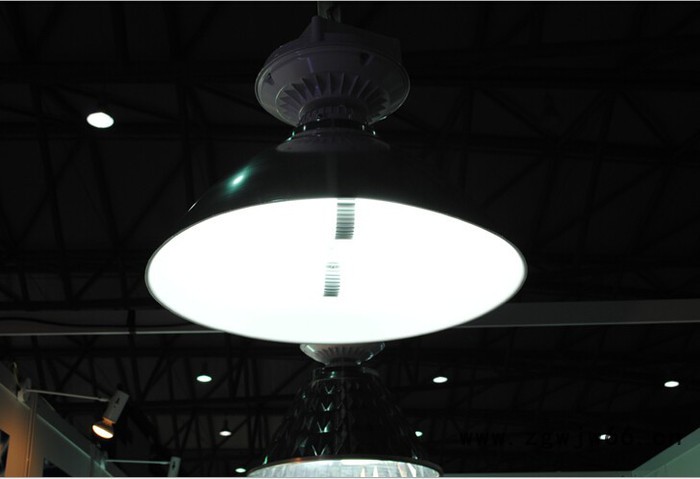 专业纳米喷涂,纳米喷涂铝制反光罩图2