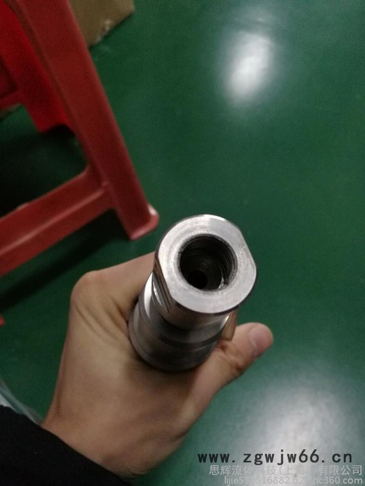 美国进口STONG AGE BARRACUDA 喷枪清洗头 全自动型式图4