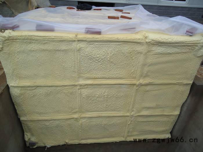 供应专业聚氨酯保温喷涂施工队伍图2