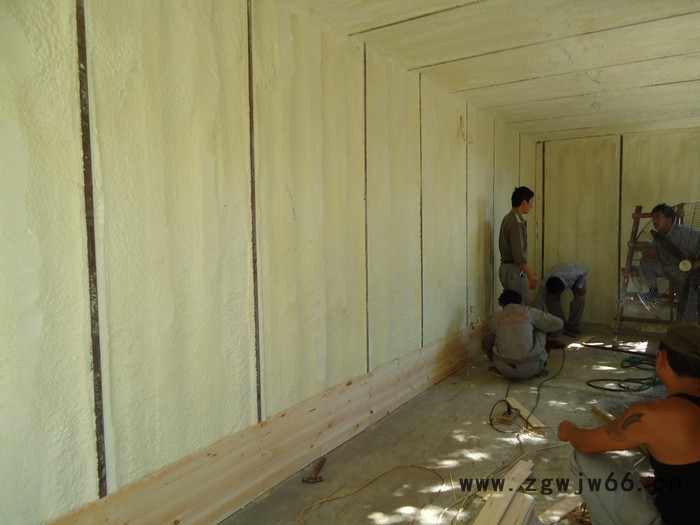 供应专业聚氨酯保温喷涂施工队伍图3