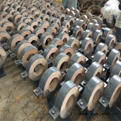 青海   高效隔热滑动管托    隔热滑动管托   兴松管件厂家