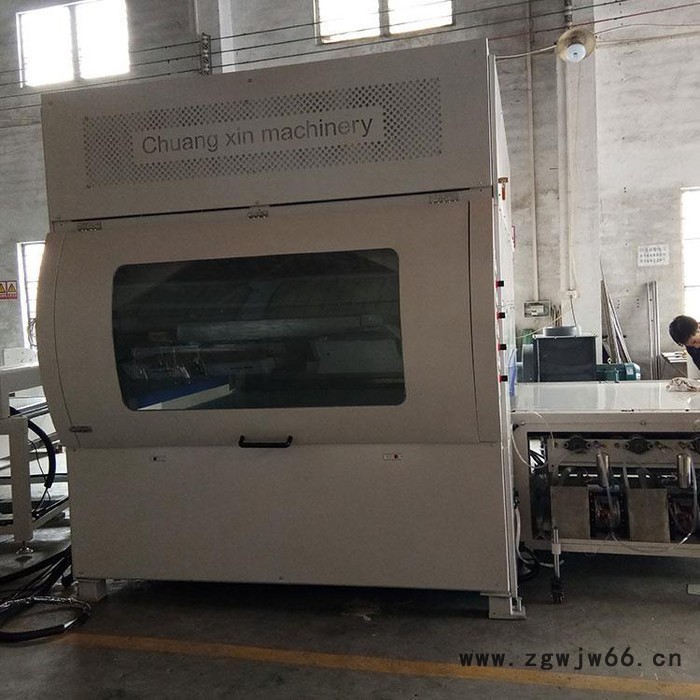 鑫创欣机械  品牌喷涂机生产线 往复喷涂机 UV喷漆机 全自动喷漆机 角铁喷漆机图7