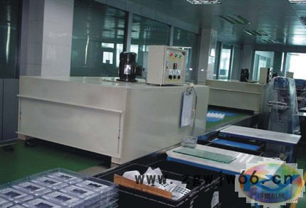 供应深圳科耀机械喷粉设备，静电粉末喷枪，喷粉柜定做、全国**产品图8