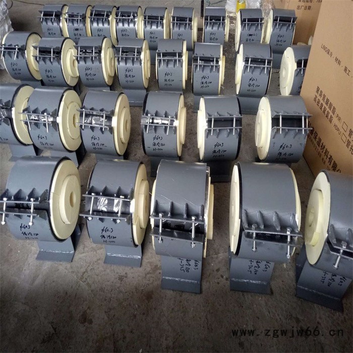 河南   滑动管托    硬质隔热管托   兴松管件厂家图7