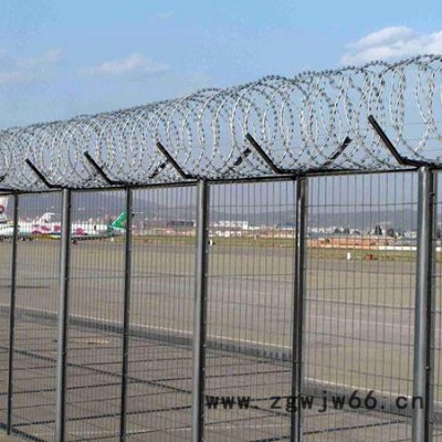 朋英 机场锌钢护栏网 喷涂双边丝护栏网 **