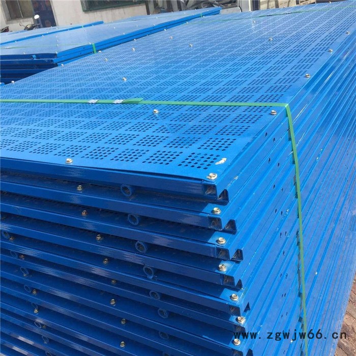 建筑工地外墙脚手架 规格齐全拓轩喷涂爬架网 建筑高层警示防护网 喷涂爬架网 供货商图4