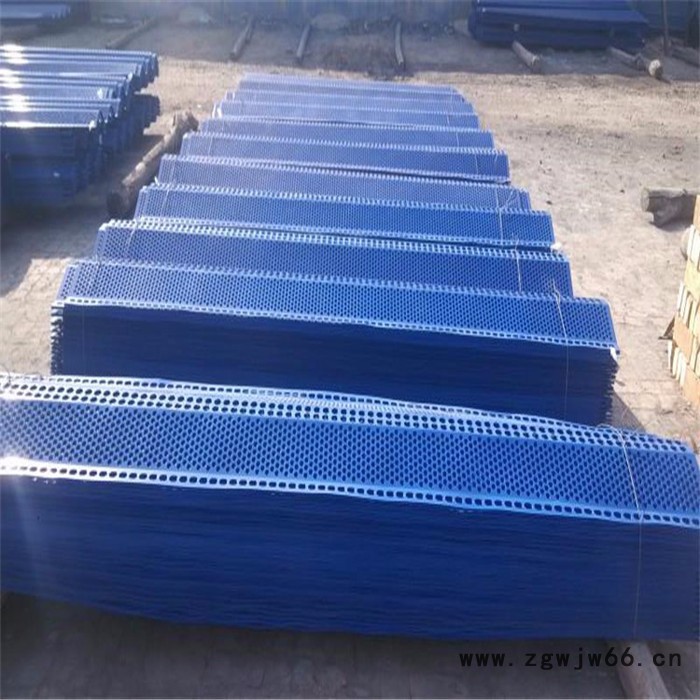 巨双齐全贵州金属喷涂防尘墙 广西圆孔金属喷塑防风网  云南金属冲孔防尘网图3