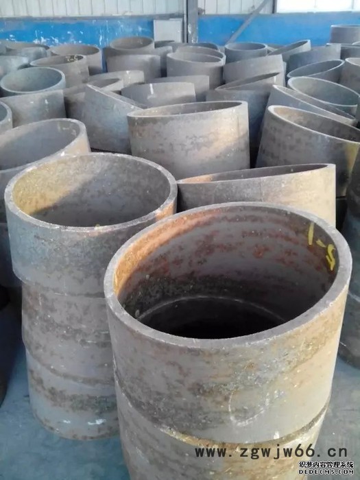 泡沫碳化硅陶瓷耐磨弯头 管件图3