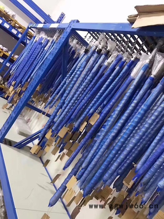 螺杆喷涂镍基合金_螺杆厂家_图4