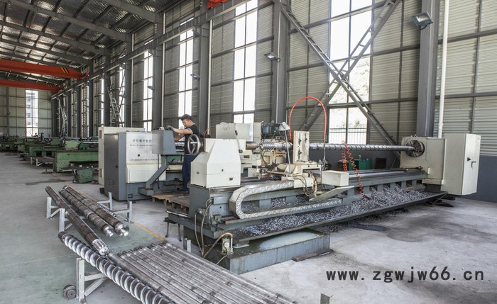 螺杆喷涂镍基合金_螺杆厂家_图3