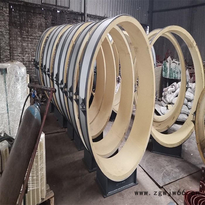 上海   高效隔热固定管托    聚氨酯保冷管托   兴松管件厂家图3
