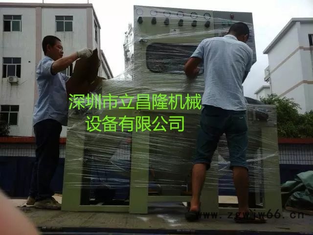 本公司供应立昌隆喷砂机LCL-1200SA-6把喷枪输送式自动喷砂机适用于手机壳笔记本电脑外壳充电宝外壳及其它产品喷砂。图5