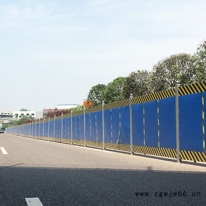 工地施工冲孔板护栏 大量现货 拓轩施工工地围挡 喷涂组合道路围挡 施工工地围挡厂家图4