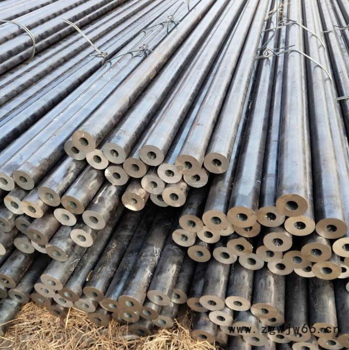 宁夏 无缝钢管45# 方管  无缝管30CrMo16Mn无缝管件方形无缝管图3
