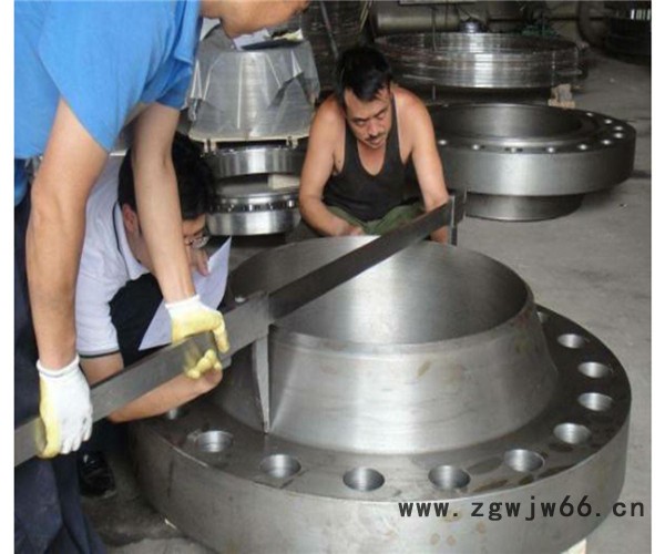 三泰管件  平焊法兰   碳钢法兰  高压法兰  大口径平焊法兰。图4